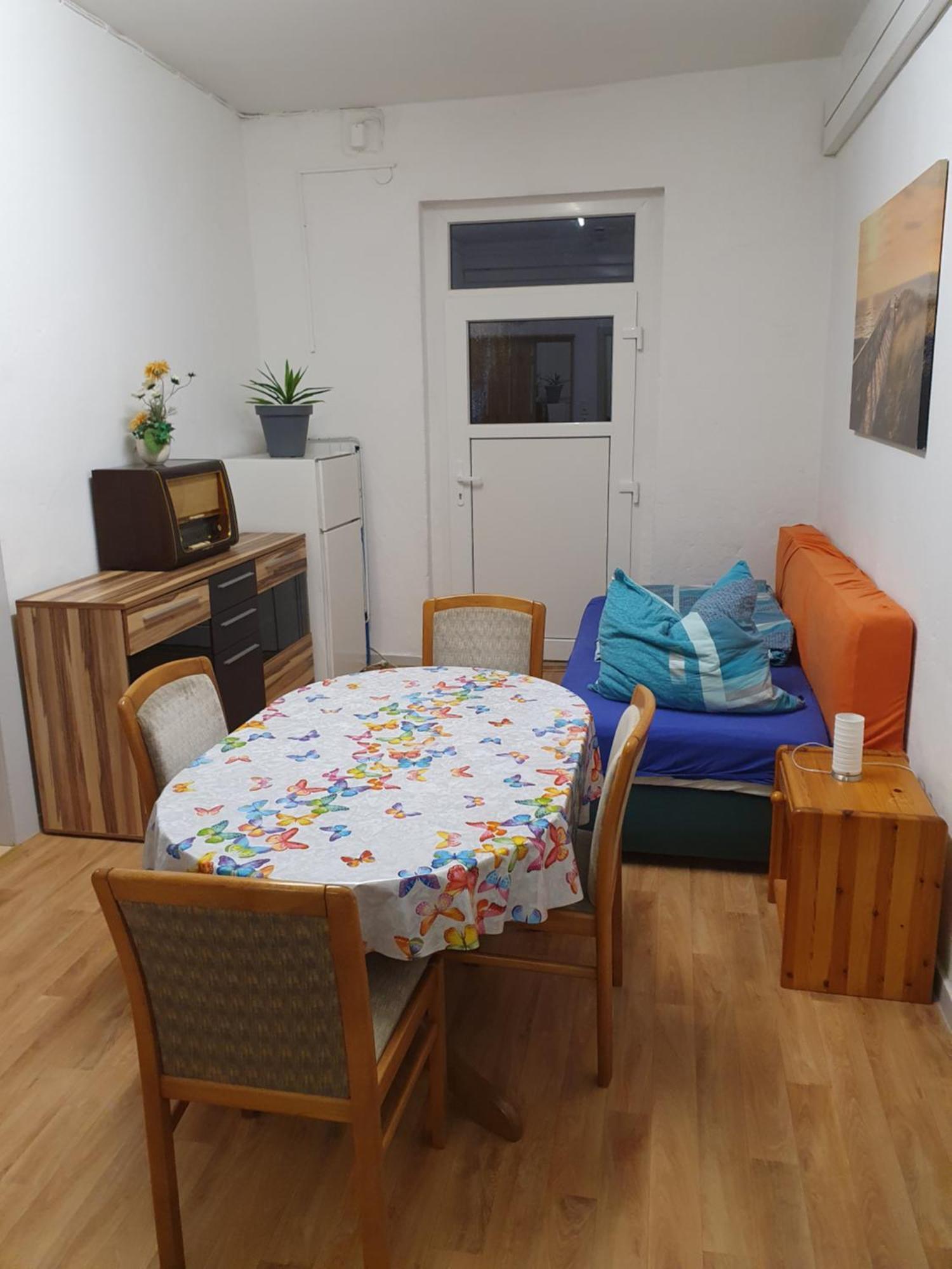 Ferienwohnung In Diehlo Eisenhuettenstadt Luaran gambar